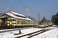 雪の日の彦山駅