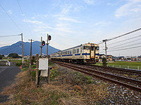 空と山と列車